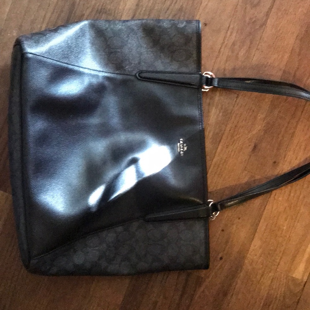 Black coach tote